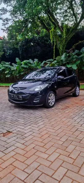 Mazda 2 2012 Bensin