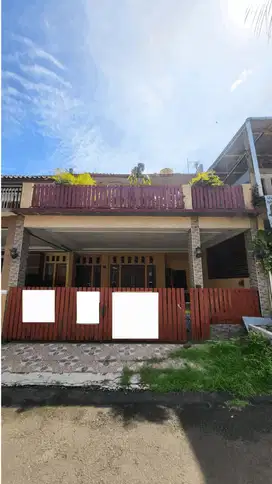 RUMAH 2 LANTAI DI TELAGA CIBINONG BOGOR