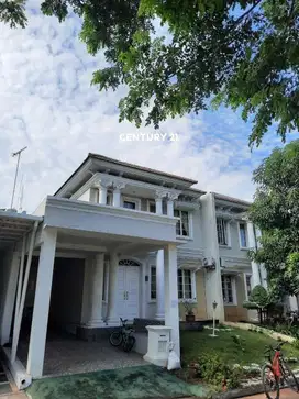 Rumah Bagus 2 Lantai Semi Furnised Di Lippo Cikang