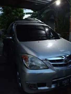 Toyota Avanza 2011 Bensin