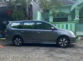Nissan Grand livina XV 1.8 HWS matic