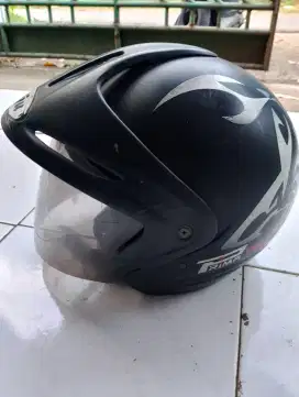 Di Jual Helm atau Helmet