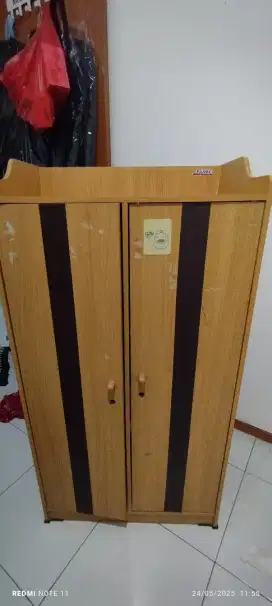 Lemari baju anak gantung dan 3 susun