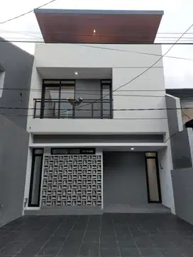 Dijual Rumah Baru 2 Lantai Siap Huni di Margahayu dekat Metro Indah