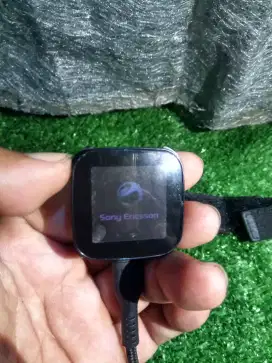 JAM TANGAN ANDROID SONY ERICSSON LIVEVIEW MN800 EDISI DISPLAY