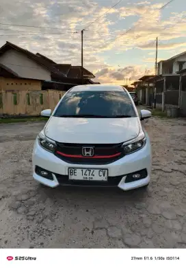 Honda mobil E CVT matic