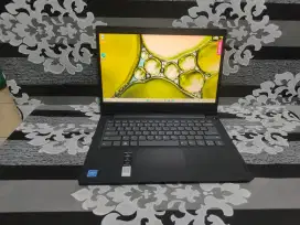 LENOVO IDEAPAD SLIM 3 CELERON N4020 RAM 4GB SSD 256GB MASIH BAGUS