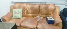 Sofa orange 3 buah