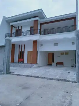 Murah jual rumah mewah siap pakai tlogomulyo BPD III woltermongonsidi