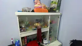 Lemari piring tebal
