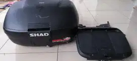 Top Box Shad khusus motor