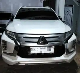 Pajero Dakar Putih 2021