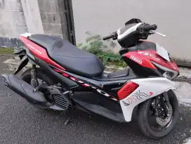 Dijual Yamaha Aerox THN 2024 bln 10