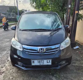 Honda Freed, E, AT, 2013, Kondisi sangat terawat, no PR