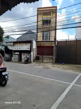 Ruko condet raya