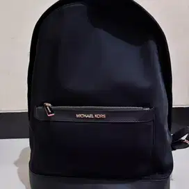 Backpack Michael Kors Hitam