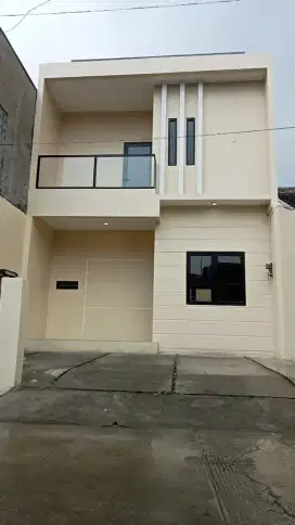 Dijual Rumah Baru di Komplek Deppen  Harjamukti