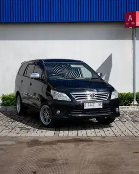 kijang Innova g matic diesel 2012 hitam