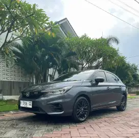 City Hatchback RS Matic 2023 (pmk)
