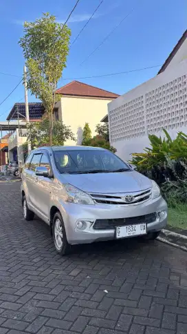 AVANZA 2012 G MATIC LOW KM
