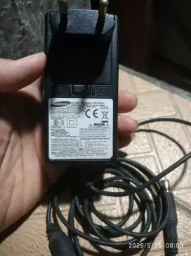 Adaptor Monitor LG dan Samsung Normal