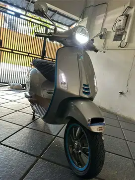 Vespa Elettrica 2023