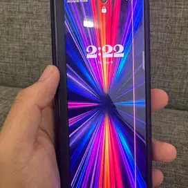 Samsung Galaxy Z Fold 2 memory 12/256GB warna Hitam SEIN