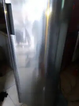 jual freezer LG 6 rak.kondisi mulus&100%normal!!
