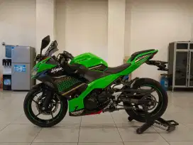 All new ninja 250 KRT LIKE NEW