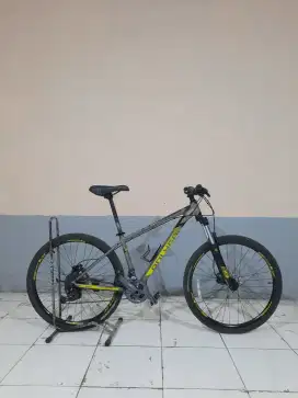 POLYGON PREMIER 5 TAHUN 2022
