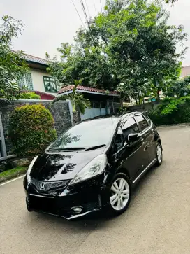 HONDA JAZZ RS TAHUN 2012 MATIC
