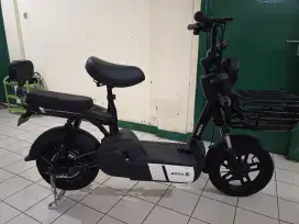 Di jual  sepeda listrik