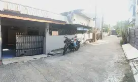 Disewakan Rumah 33 jt nego pertahun dekat mall kelapa Gading