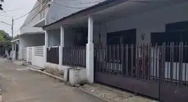 Di Jual Rumah Lama di Cawang kebon nanas
