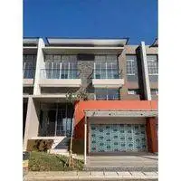 Rumah Pantai Indah Kapuk 2 type 10x25 view danau Bagus Brand new