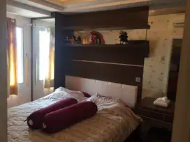 Apartemen Green Lake Sunter 2BR furnish Interior bagus, view danau