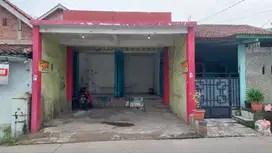 DIKONTRAKAN RUKO JALAN PABUARAN CIKARET CIBINONG