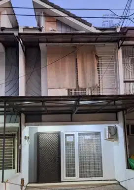 Dijual Cepat Rumah Golden Palm Hadap Barat Laut