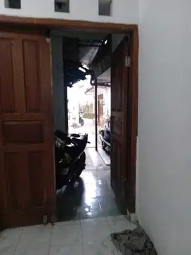 Dijual Rumah kostan 2 lantai Dago Pojok Bandung