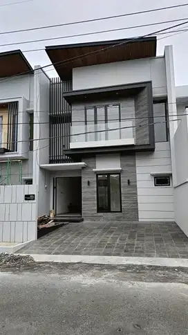 MANYAR KARTIKA (JALAN UTAMA) Minimalis Mewah DIJUAL CEPAT RUMAH BARU
