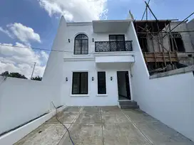 Rumah Modern Klasik di Cibinong Siap Huni Gratis Semua Biaya