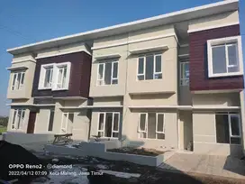 RUMAH MEWAH 2 LANTAI SUKUN KOTA MALANG