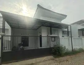 Rumah baru Cluster Sawangan dekat alun alun, Rita Mall Purwokerto