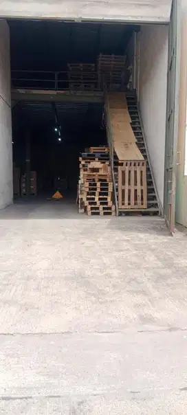 Dijual Gudang Bagus di Bandara Permai Tangerang, Luas 450m