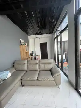 Rumah Siap Huni Cluster Shinano Jakarta Garden City JGC Cakung Jakarta