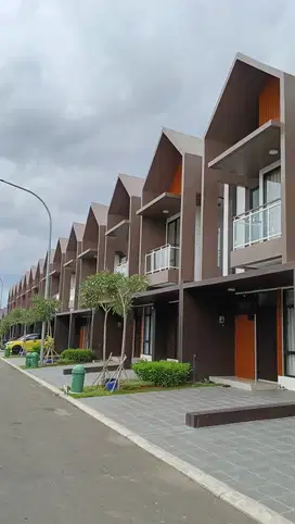Rumah murah 2 lantai cicilan 3 juta dekat serpong Tangerang siap huni