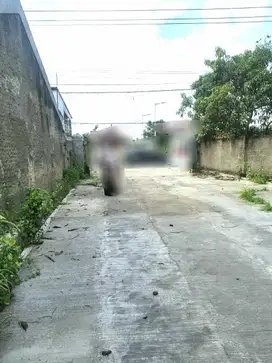 Tanah Luas Strategis Pinggir Jalan Utama Karawang