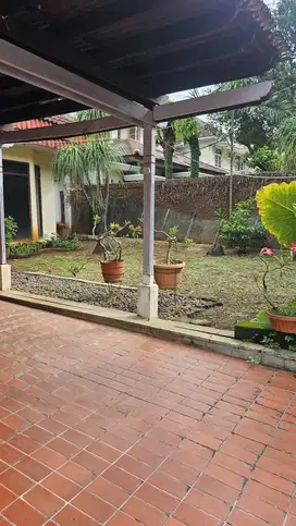 Dijual Cepat 2 Lantai Bagus di Bintaro Paradise, Jakarta Selatan