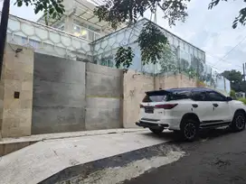 Dijual Rumah Mewah Lokasi Strategis DiJl.Bukit Kopi Bukitsari Semarang