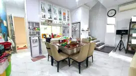 Ss2858- Dijual  Rumah Kost 12x18 Cocok untuk Usaha di Kelapa Cengkir